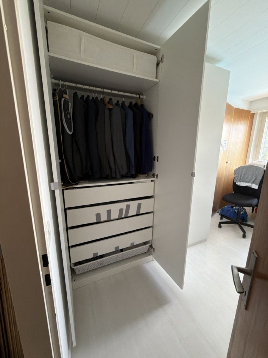 Ikea Armadi: IKEA PAX 2m – Usato da Oberrohrdorf venduto da Mariann79 1