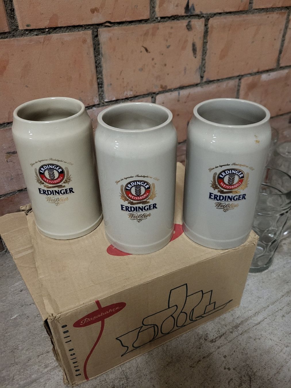 Erdinger Bicchieri: Erdinger Bierkrug 1 l, 3 Stück – Nuovo (secondo la descrizione) da Niedergösgen venduto da Lipa1