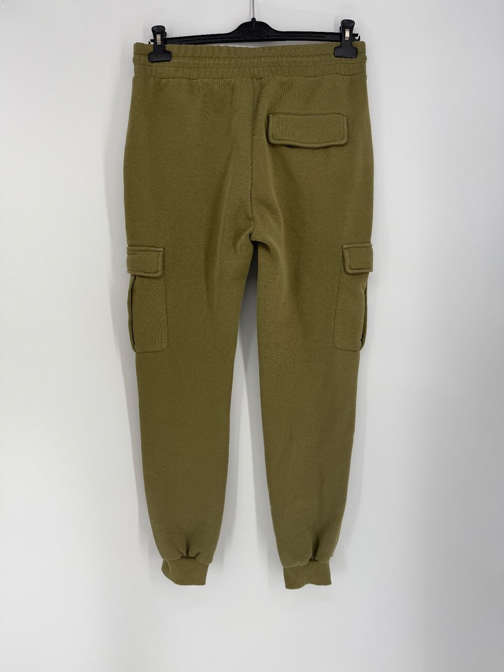 Pantaloni: Cargo Trainerhose Gr. M von Urban Classic – Usato da Auenstein venduto da moin. 1
