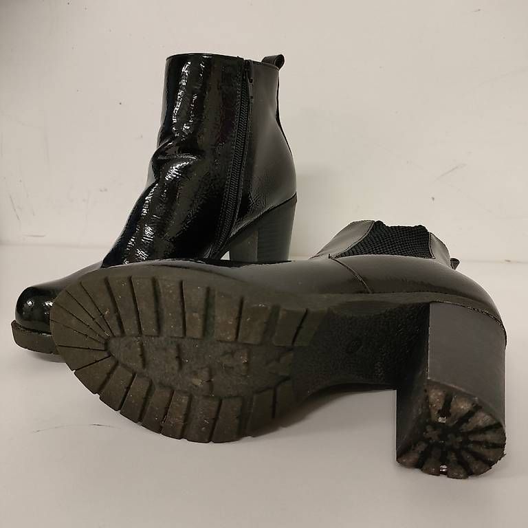 Scarpe da donna: Stiefeletten mit Absatz 38 noiz – Usato da Schaffhausen venduto da tut_85dq 4
