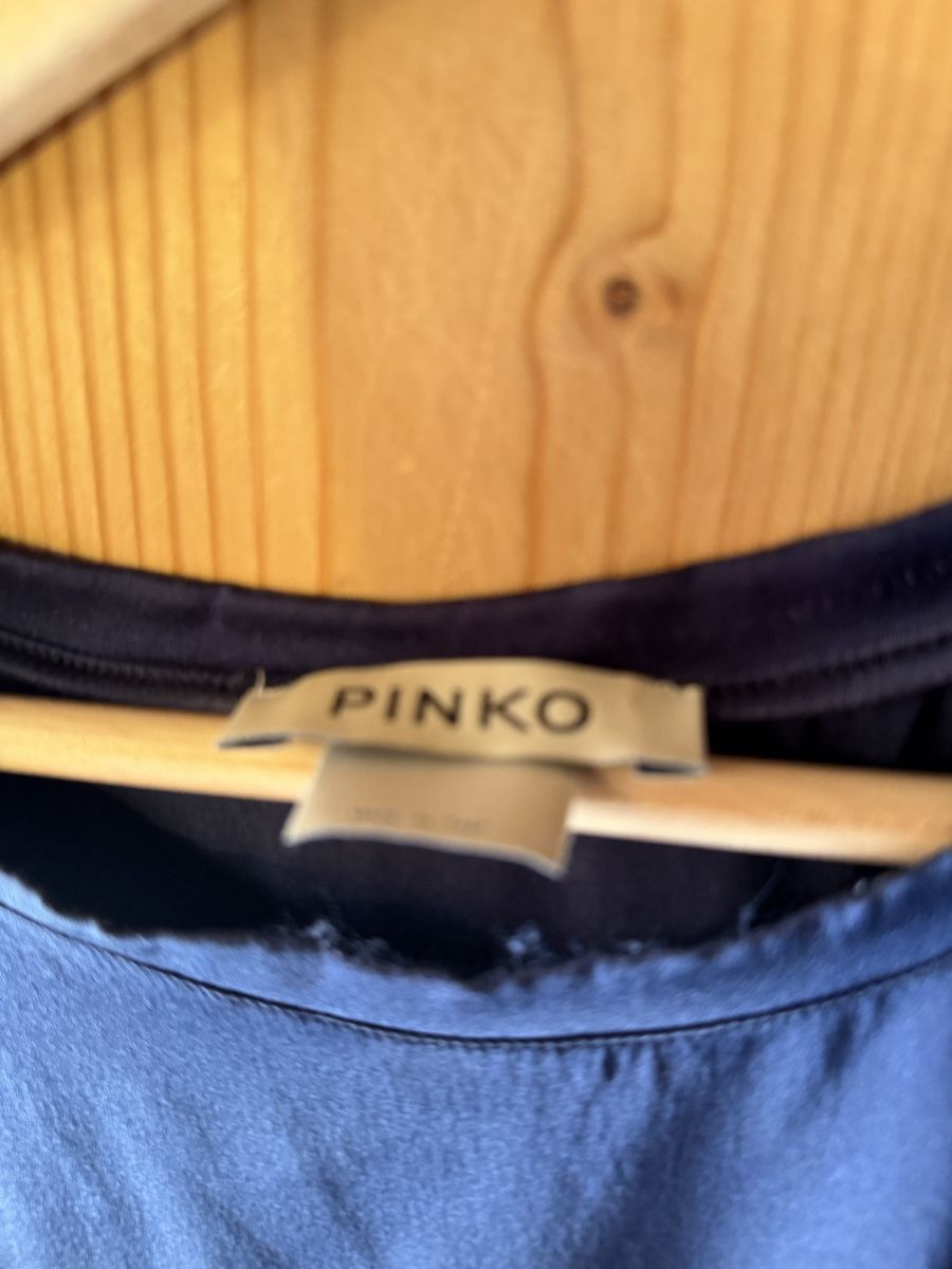 Pinko T-shirt: Seidenshirt von Pinko – Usato da Donat venduto da troja007 1