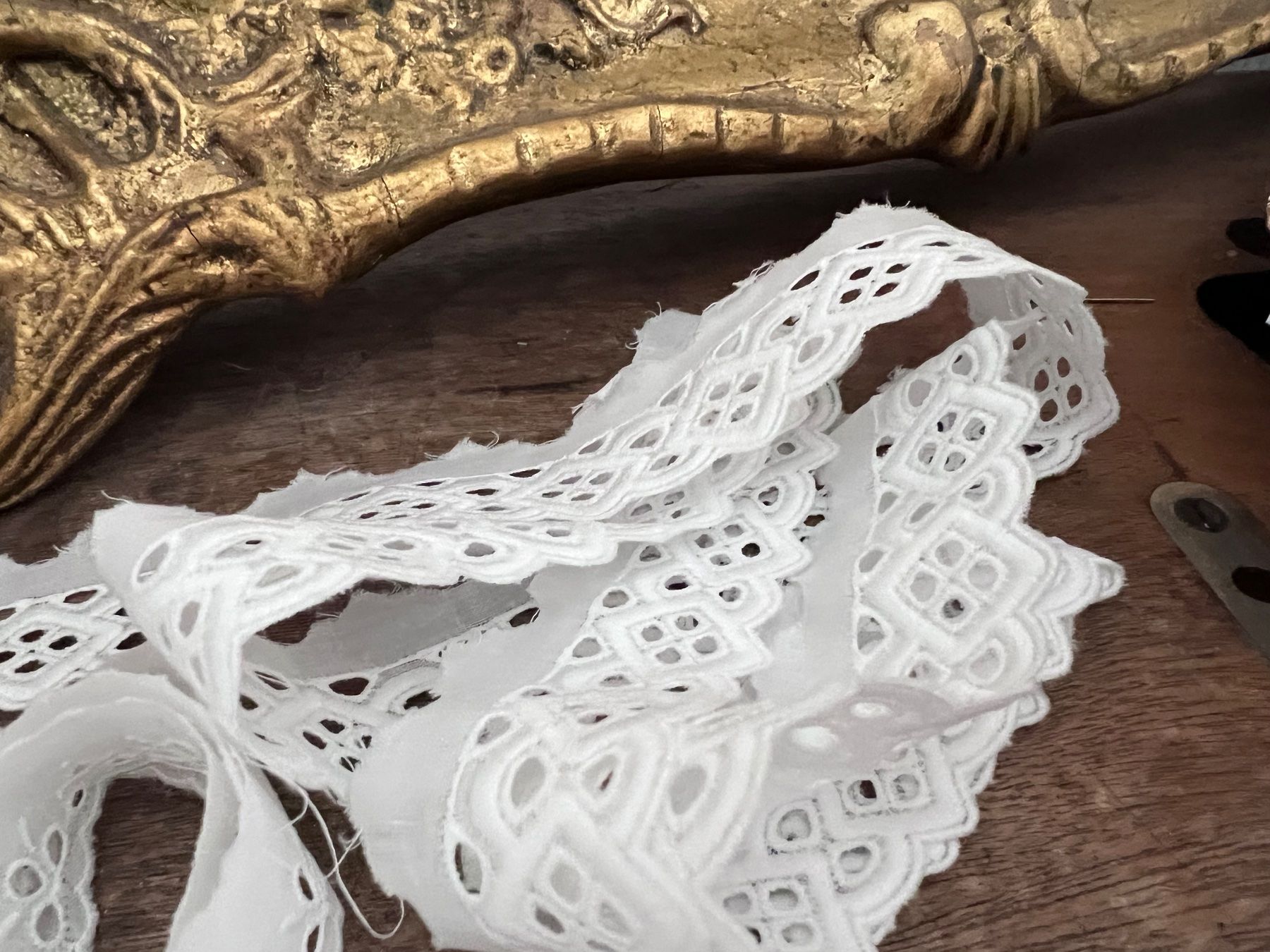 Tessuti: Alte, antike Spitzen  - Shabby – Nuovo (secondo la descrizione) da Walzenhausen venduto da Cerna007 4