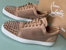 CHRISTIAN LOUBOUTIN Junior Spikes Sand Low Sneakers 44 NEUE