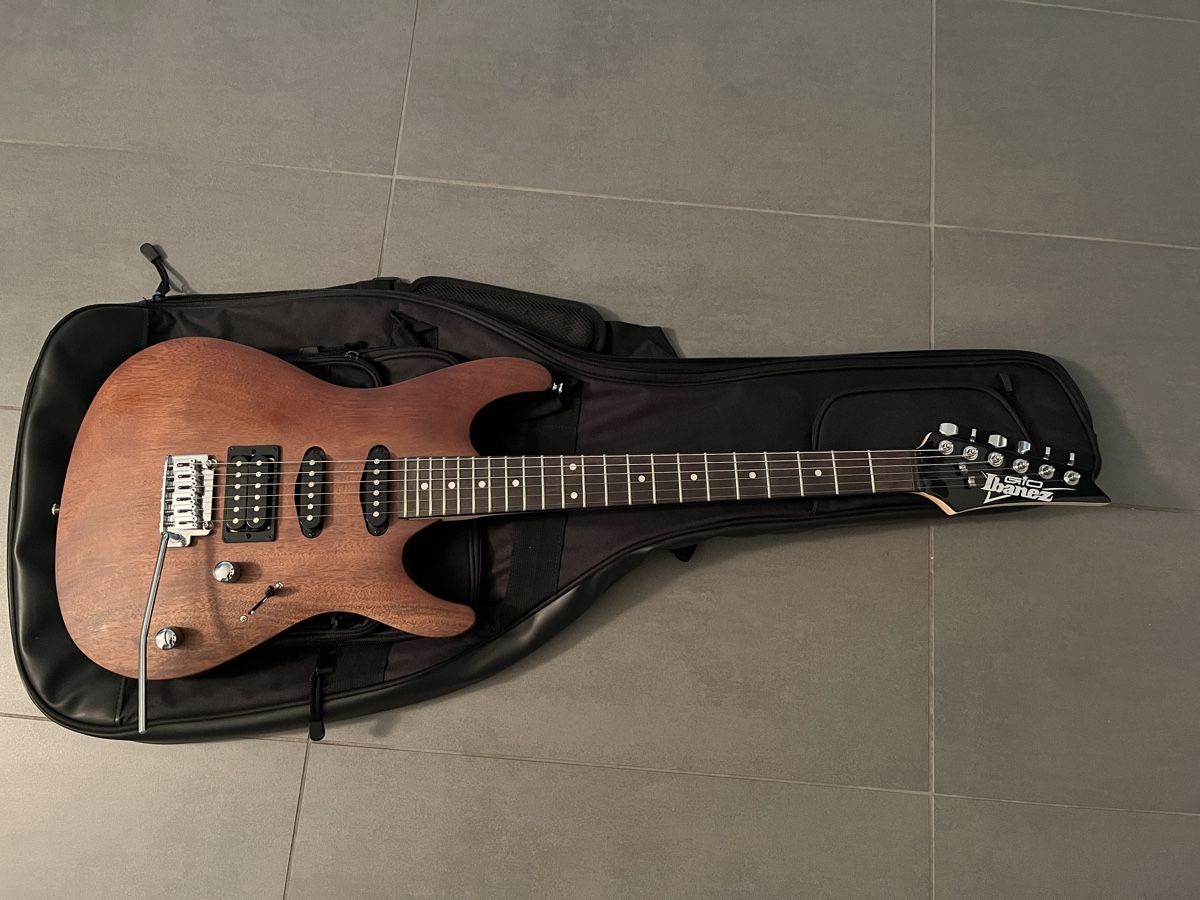Ibanez Strumenti musicali: Ibanez Gio – Nuovo (secondo la descrizione) da Chur venduto da Calandianner