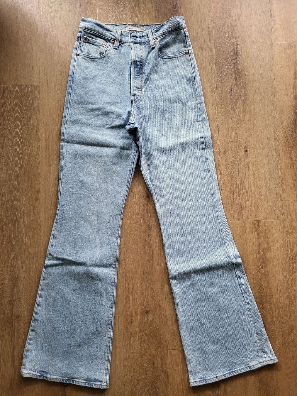 Levi's Jeans: Levis Jeans Ribage Flare W26 L30 – Usato da Luzern venduto da ang_yjz9