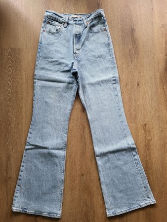 Levis Jeans Ribage Flare W26