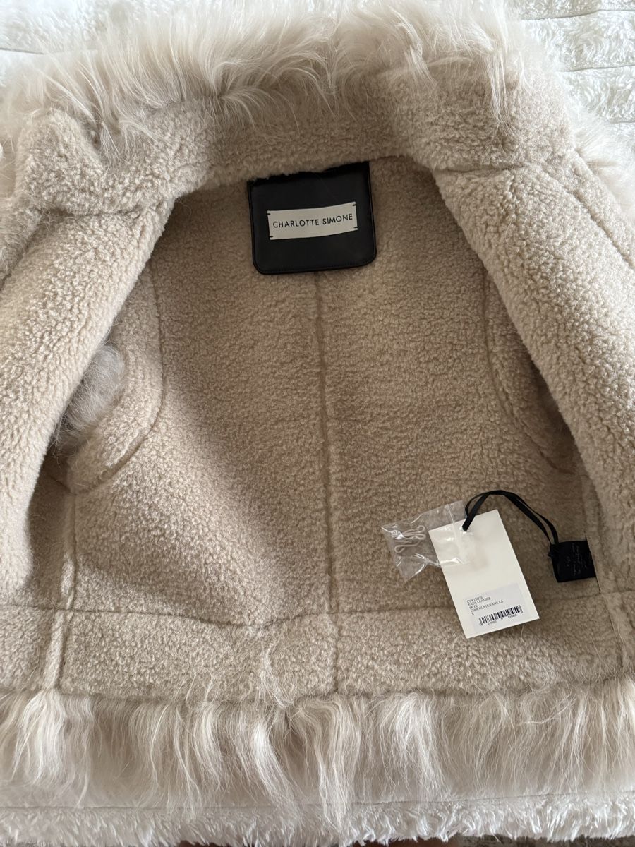 Gilets & Westen: Faux Leather Charlotte Simone  – Neu und originalverpackt aus Lachen SZ von mima41 4