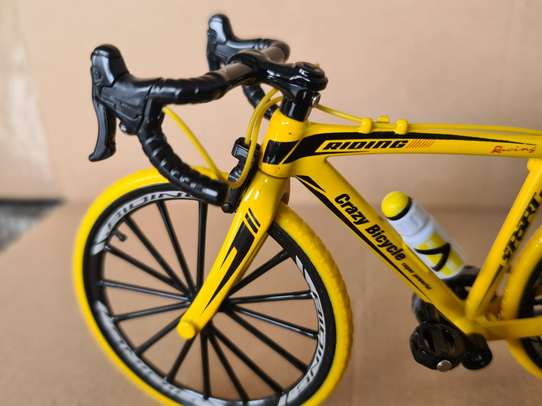 Modellini d'auto: Modell Fahrrad 1:10 – Nuovo (secondo la descrizione) da Uerkheim venduto da Kaufoption 3
