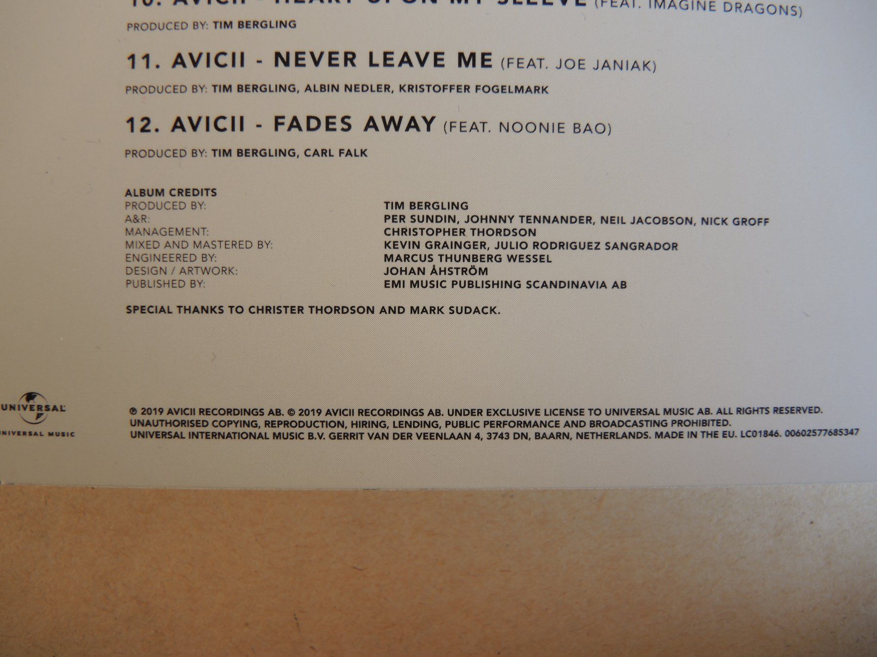 CD: Avicii - TIM  Bergling  2019 - CD  Top Zustand – Usato da Rorschach venduto da maeck8 5