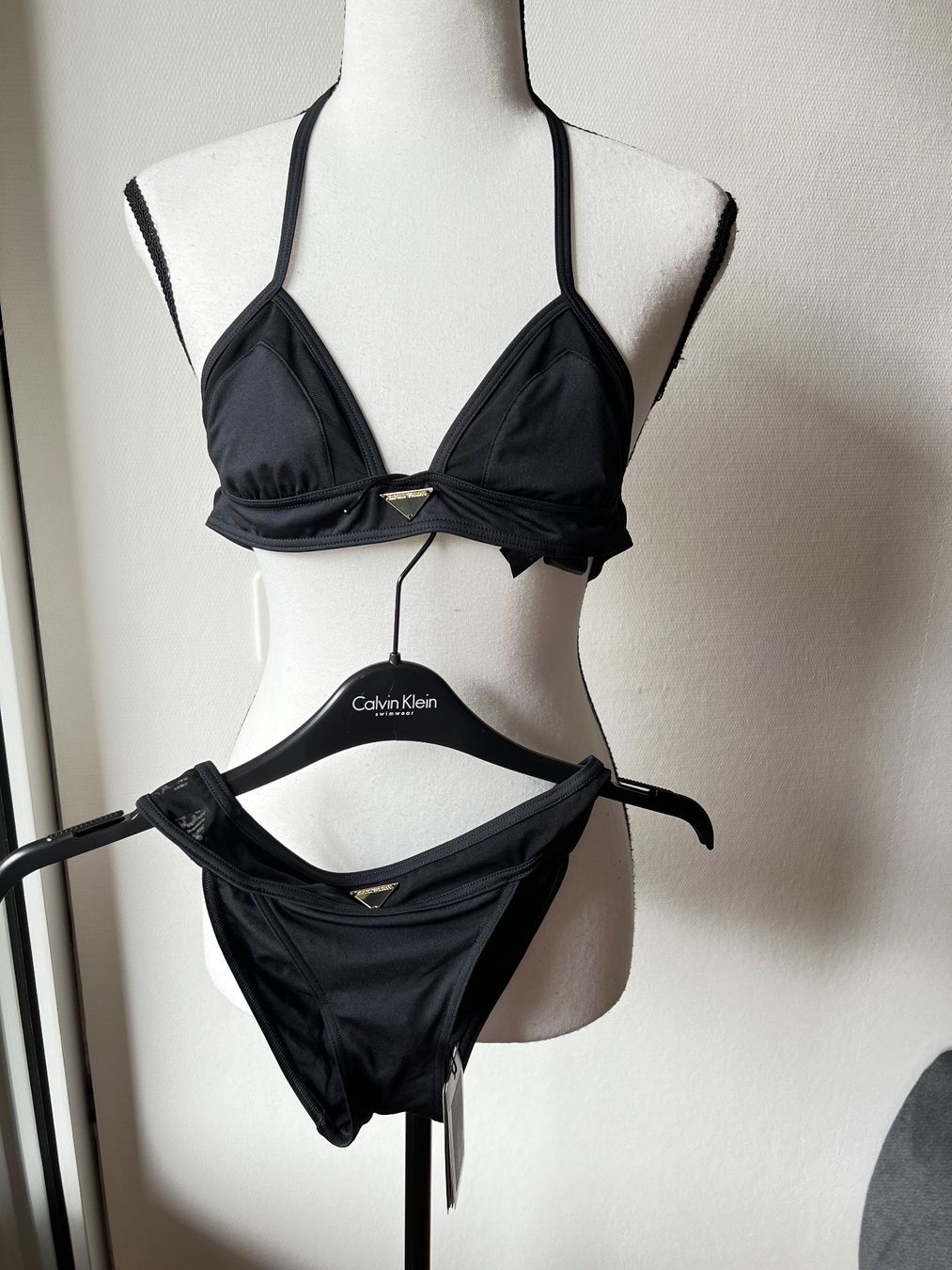 Armani Badekleider & Bikinis: Emporio Armani XS – Neu und originalverpackt aus Riehen von ann_76jw
