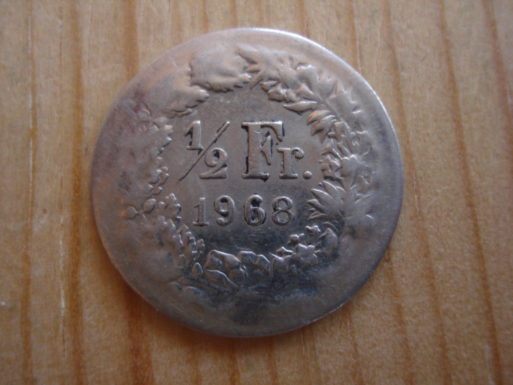 Tutti le monete: (P2) 1/2 Franken 1968 spéciale – Usato da Erlach venduto da Net-Coins