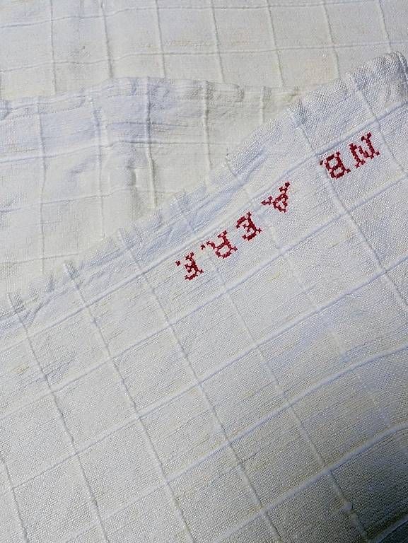 Coperte: Tischdecke Vintage 188cm x 90cm – Usato da Langnau i. E. venduto da blu_7xhw 1