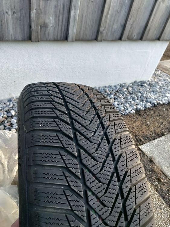 Wunderschone 22555 R16 Winterreifen Ebenbild