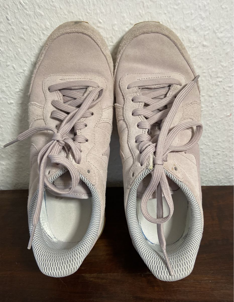 Nike Scarpe da donna: Nike Sneaker Schuhe Gr. 40 rosa – Usato da Fislisbach venduto da KolibriSecondhand 8
