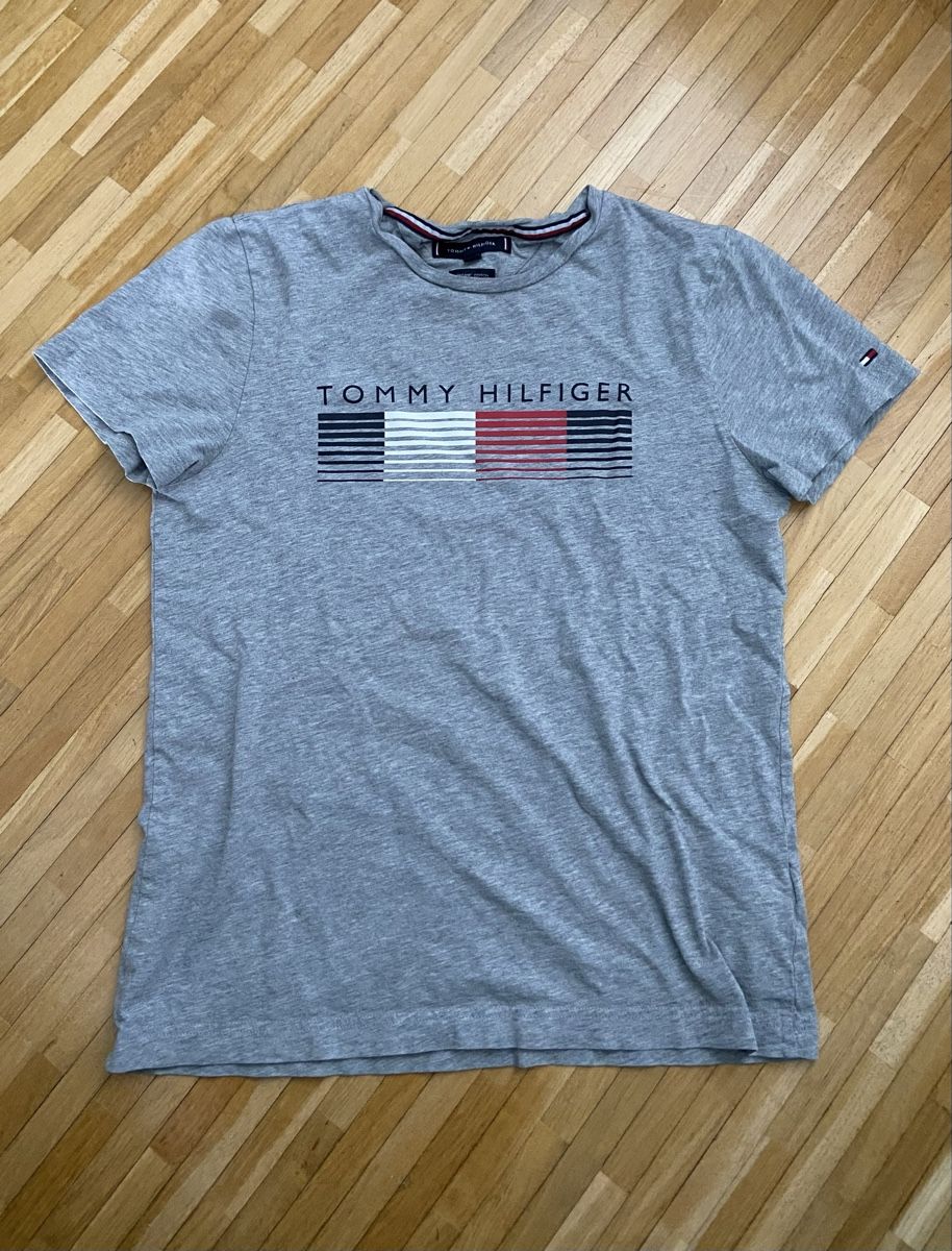Tommy Hilfiger T-shirt: Tommy Hilfiger Shirt Gr. S – Usato da Zürich venduto da pluto124