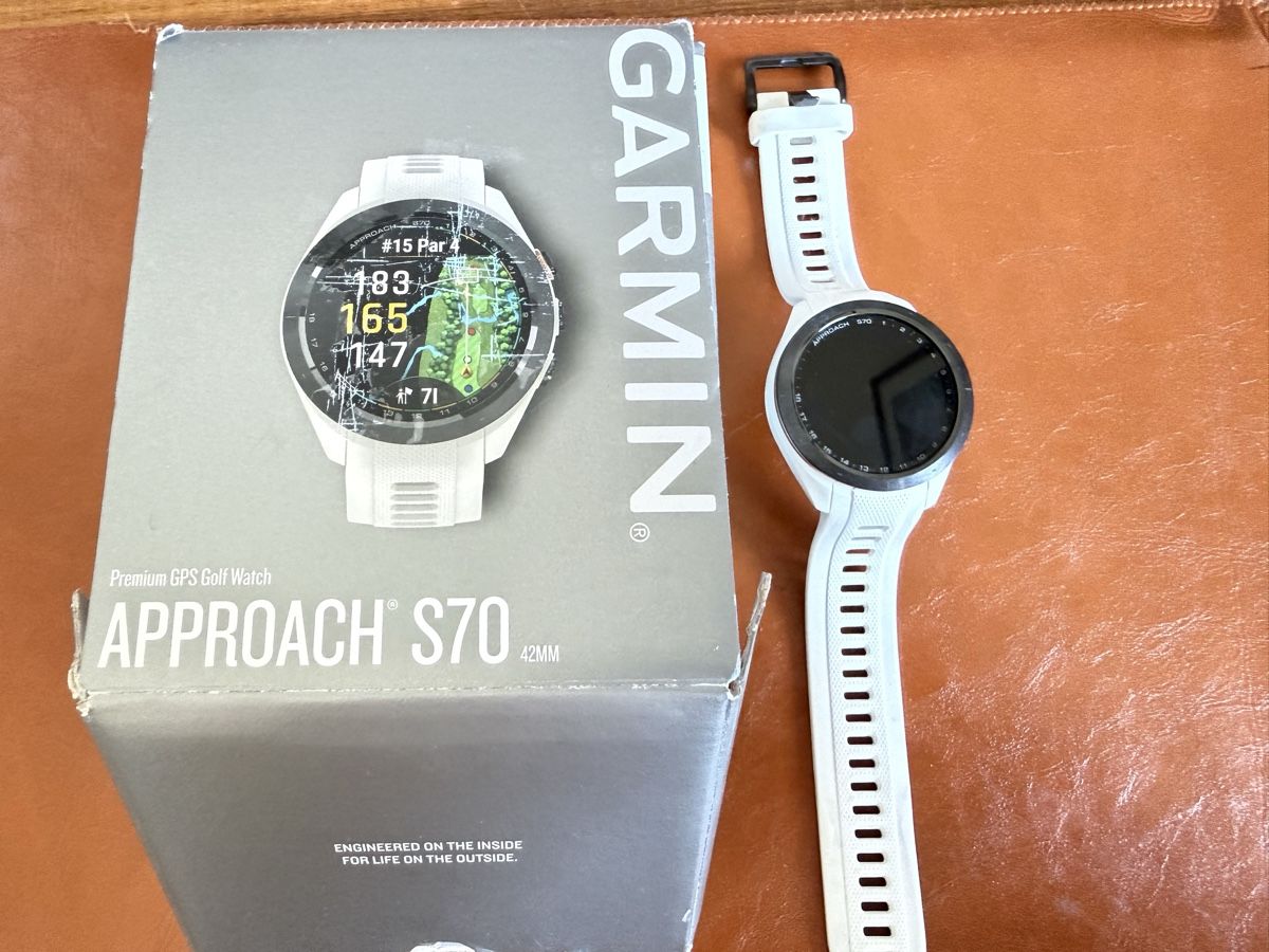 Garmin Smartwatch: Garmin Approach s70 – Gebraucht aus Kriens von wickjulian