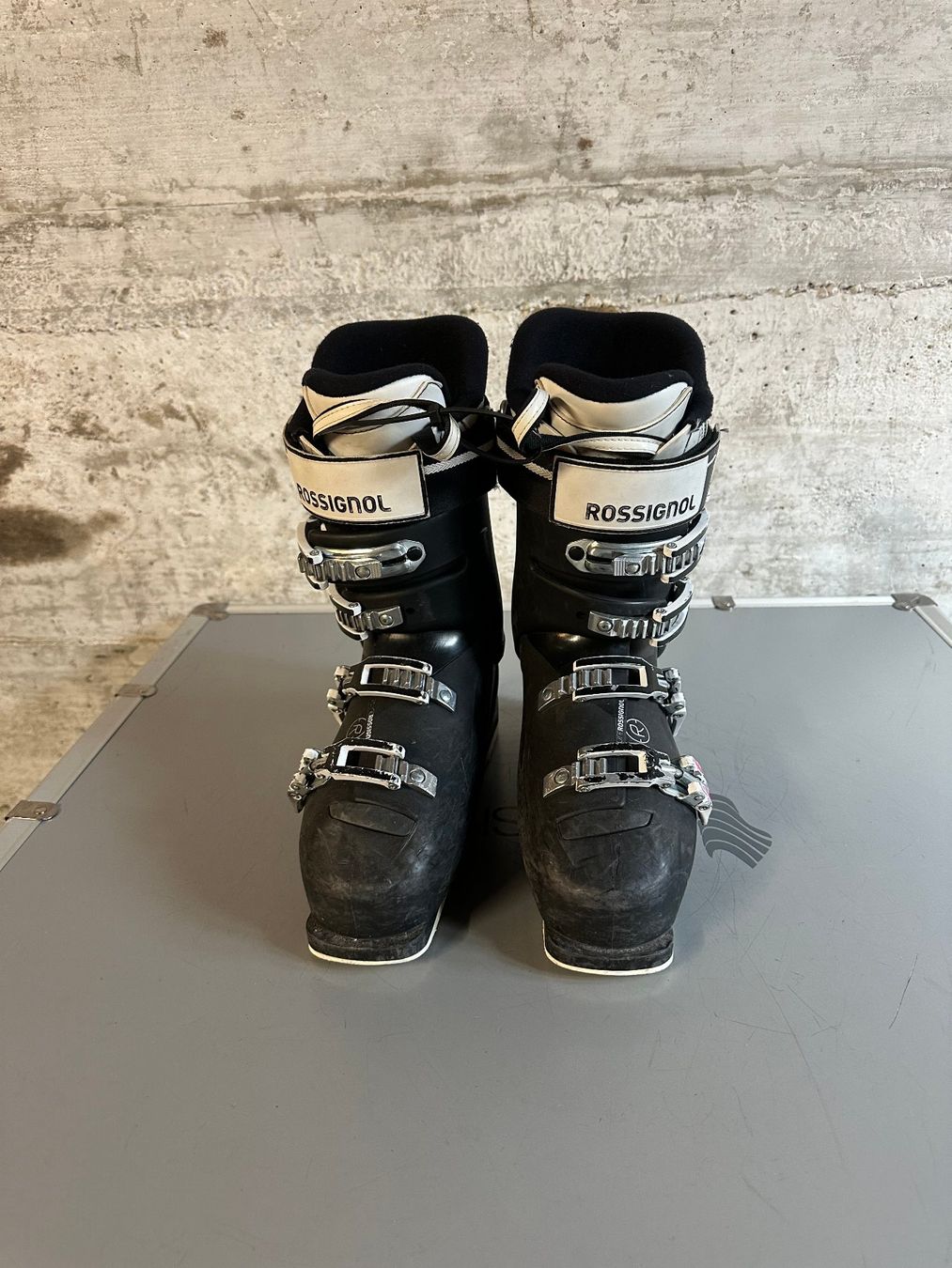 Rossignol Scarpe da uomo: Rossignol Skischuhe 25.5 / Gr. 39.5 – Usato da Emmenbrücke venduto da karkarkar 1