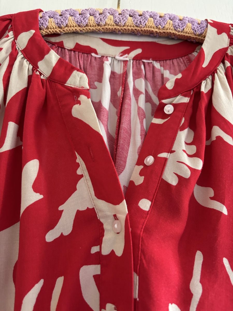 Blusen: Bluse neuwertig Gr. M – Gebraucht aus Stachen von miggi2000 1
