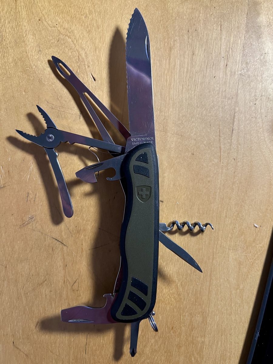 Victorinox Coltelli tascabile: Victorinox Skipper – Usato da Rothrist venduto da Gyzmo69 1