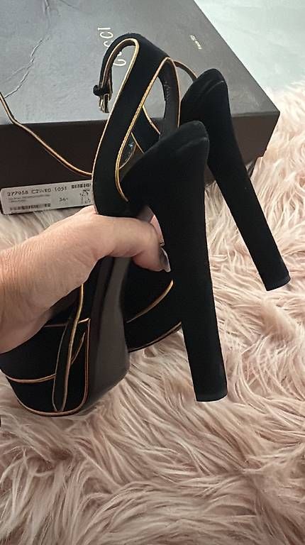 Chaussures femmes: GUCCI pumps platform tg. 36.5, originali – D'occasion à Vacallo par bbo_9r85 1