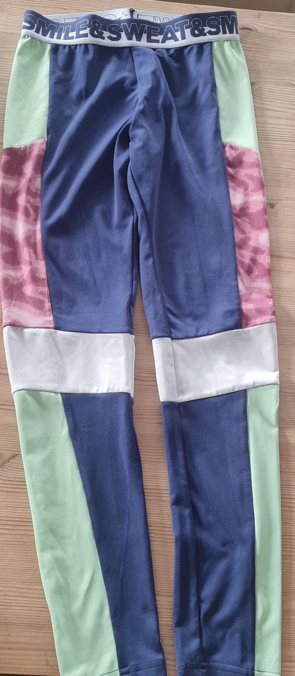 Manor Pantaloni: Sporthosen Set Gr. 148/152 Manor – Usato da Beinwil Freiamt venduto da tafa8 1