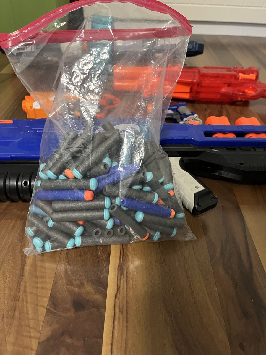 Nerf Giocattoli: Nerf und XShot inkl. Munition – Usato da Triesen venduto da atschi0_4 4