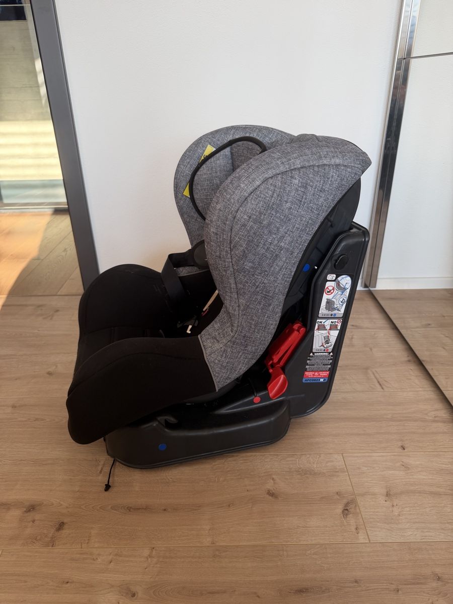Osann Seggiolini per auto: Siège auto bébé – Usato da Moutier venduto da Ma2740 1