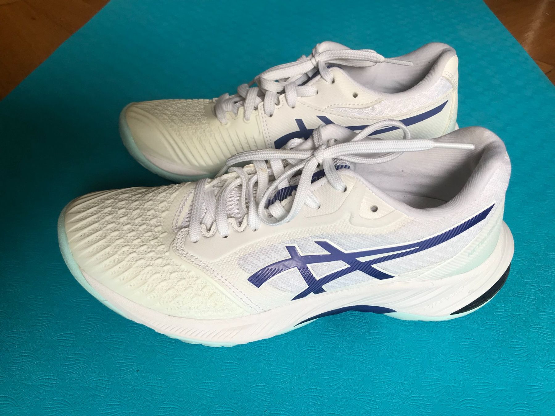Asics Damenschuhe: Asics Sportschuhe Gr. 38 – Gebraucht aus Bern von seb_gdx2 1