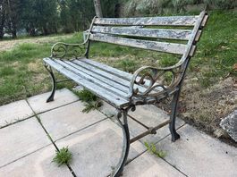 Banc de jardin vintage en fonte et bois