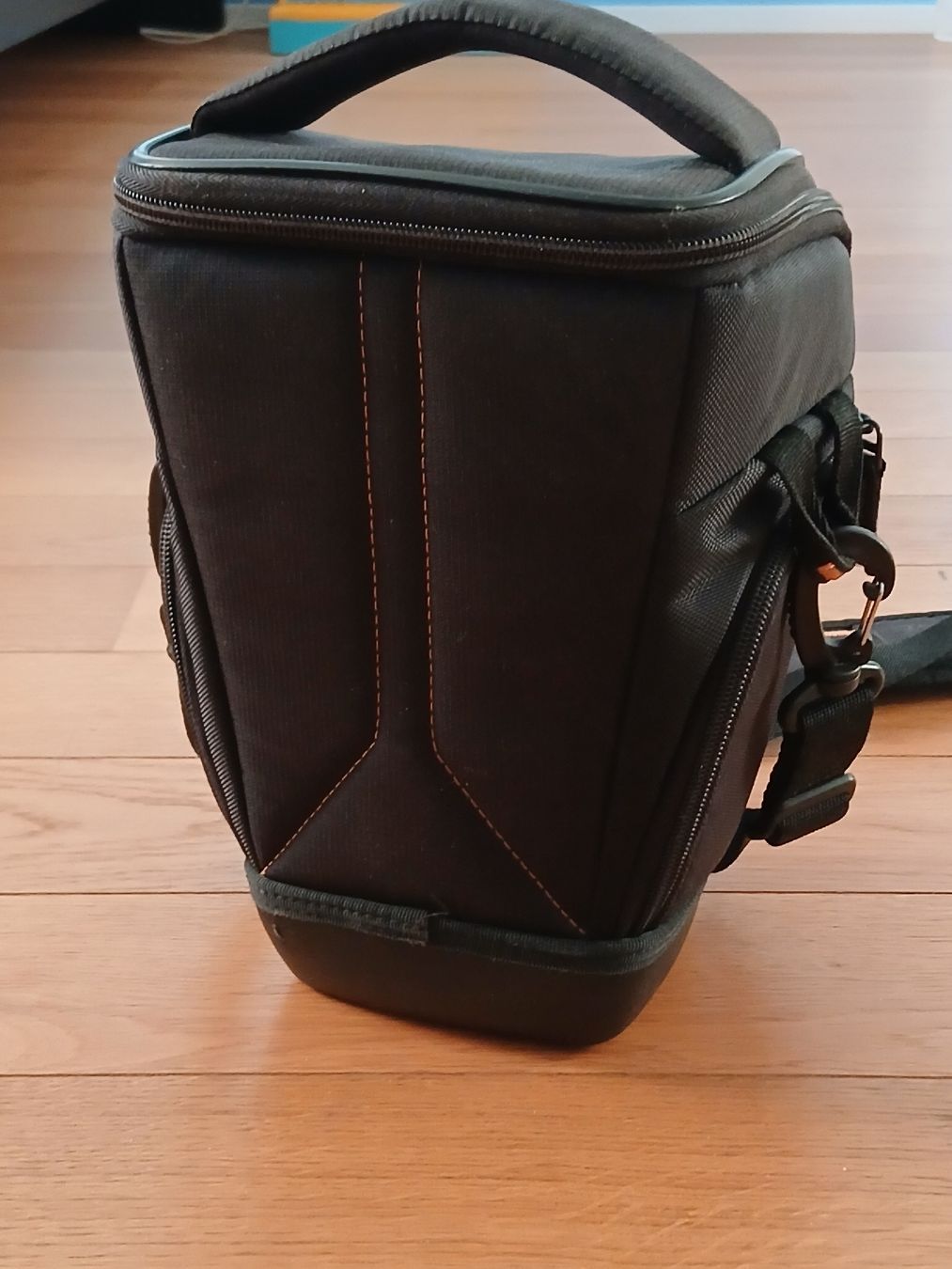 Borse: Camera Bag Case Logic SLR Suspension System black used – Usato da Mellingen venduto da PieZ 2
