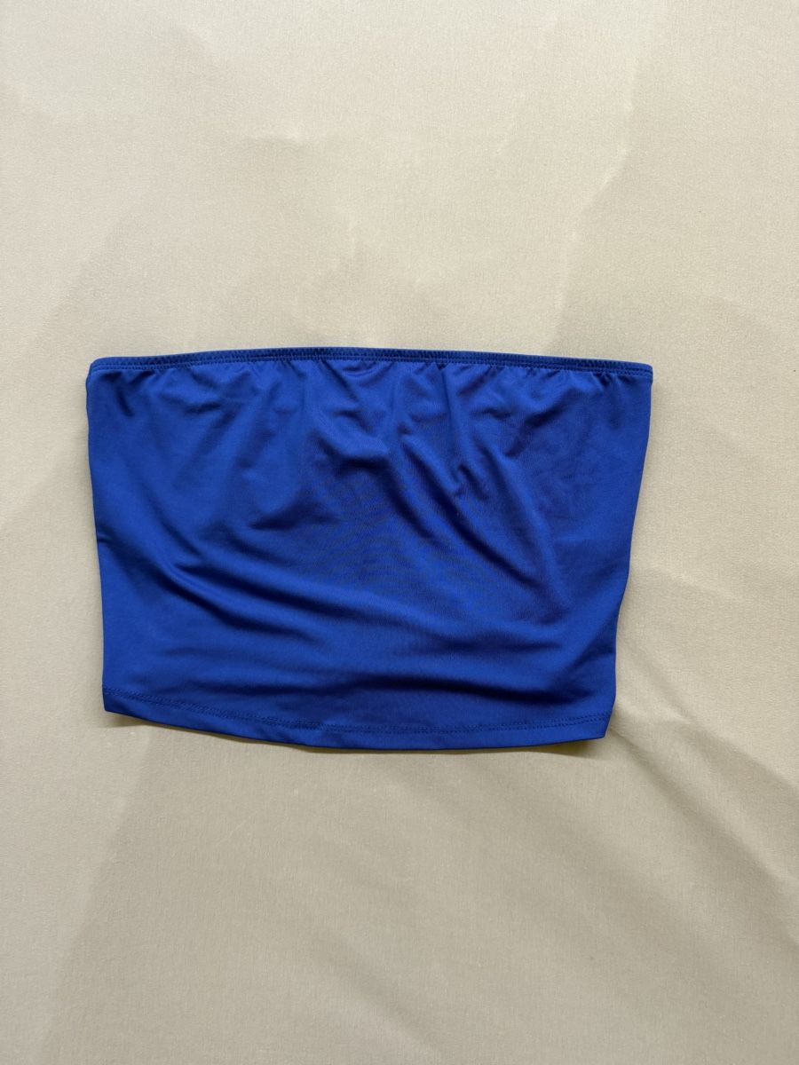 Top: Top bandeau bleu taille S – Usato da Granges VS venduto da coraliegrd5