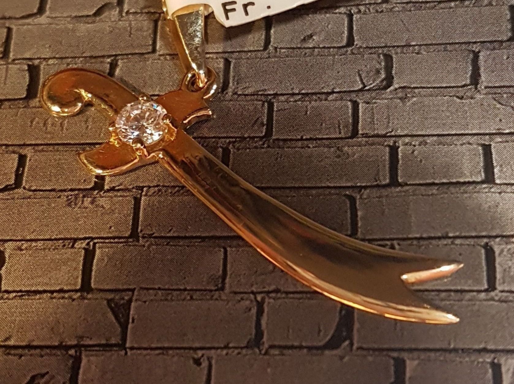 Pendentifs: Schwert/Säbel, Gelbgold + einem Kristall – Neuf (Voir description) à Unterägeri par Altgoldschmuck 1