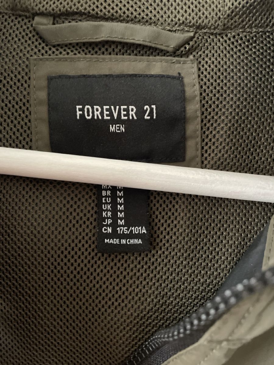 Giacche: Windbreaker Forever 21 – Nuovo (secondo la descrizione) da Basel venduto da kiko9 2