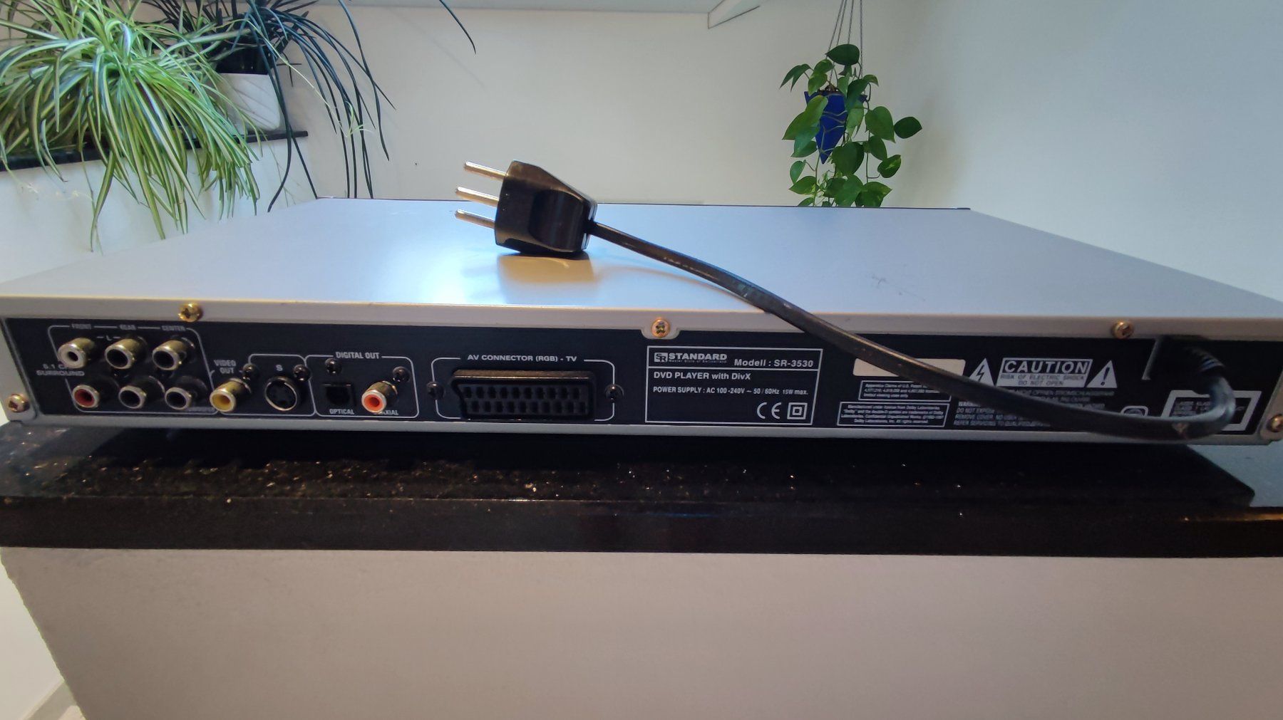 Tous les DVDs: STANDARD DVD-Player - Zuverlässige Unterhaltung – D'occasion à Schongau par Retro_Shop 4