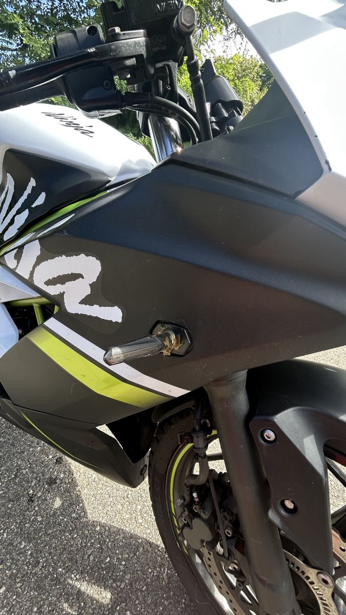 Kawasaki Strada: 125 Kawasaki Ninja – Usato da Küsnacht ZH venduto da kai_6qx7 3