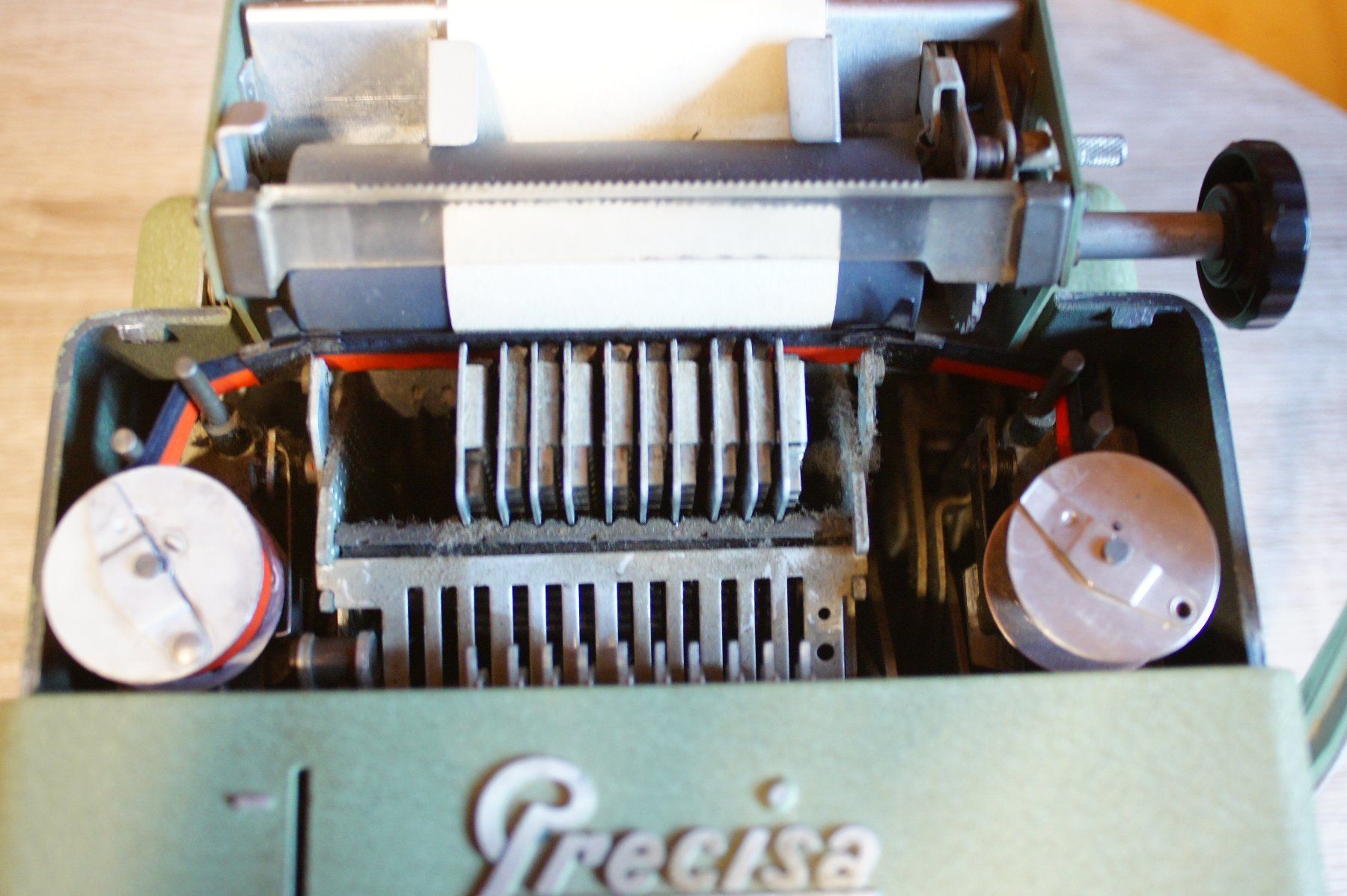 Calcolatrici tascabili: Retro  "Precisa" mechanische Rechenmaschine – Usato da Avers venduto da Reve 3