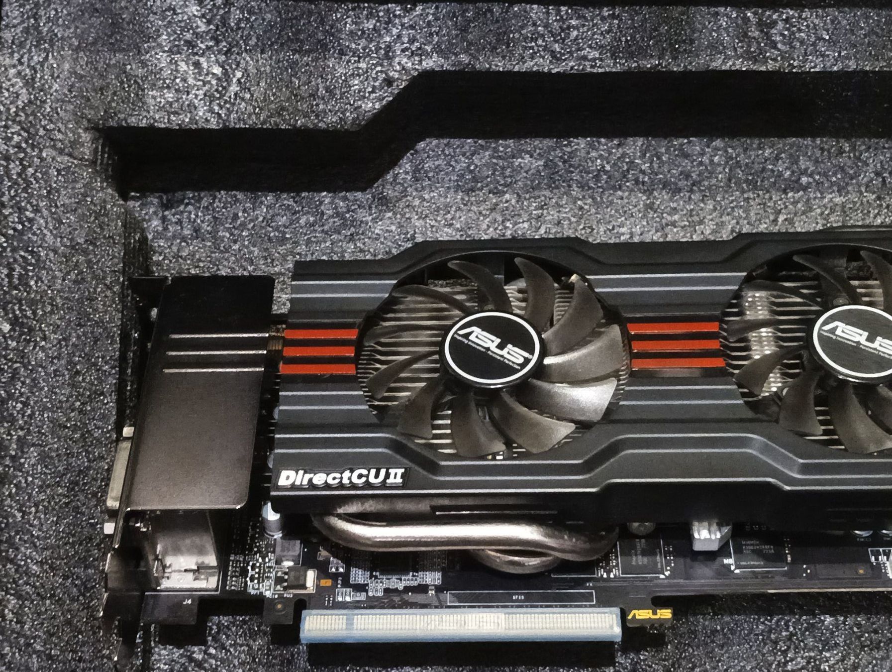 Asus Schede grafiche: Asus GeForce GTX 660 Ti – Usato da Bützberg venduto da Koptha 5