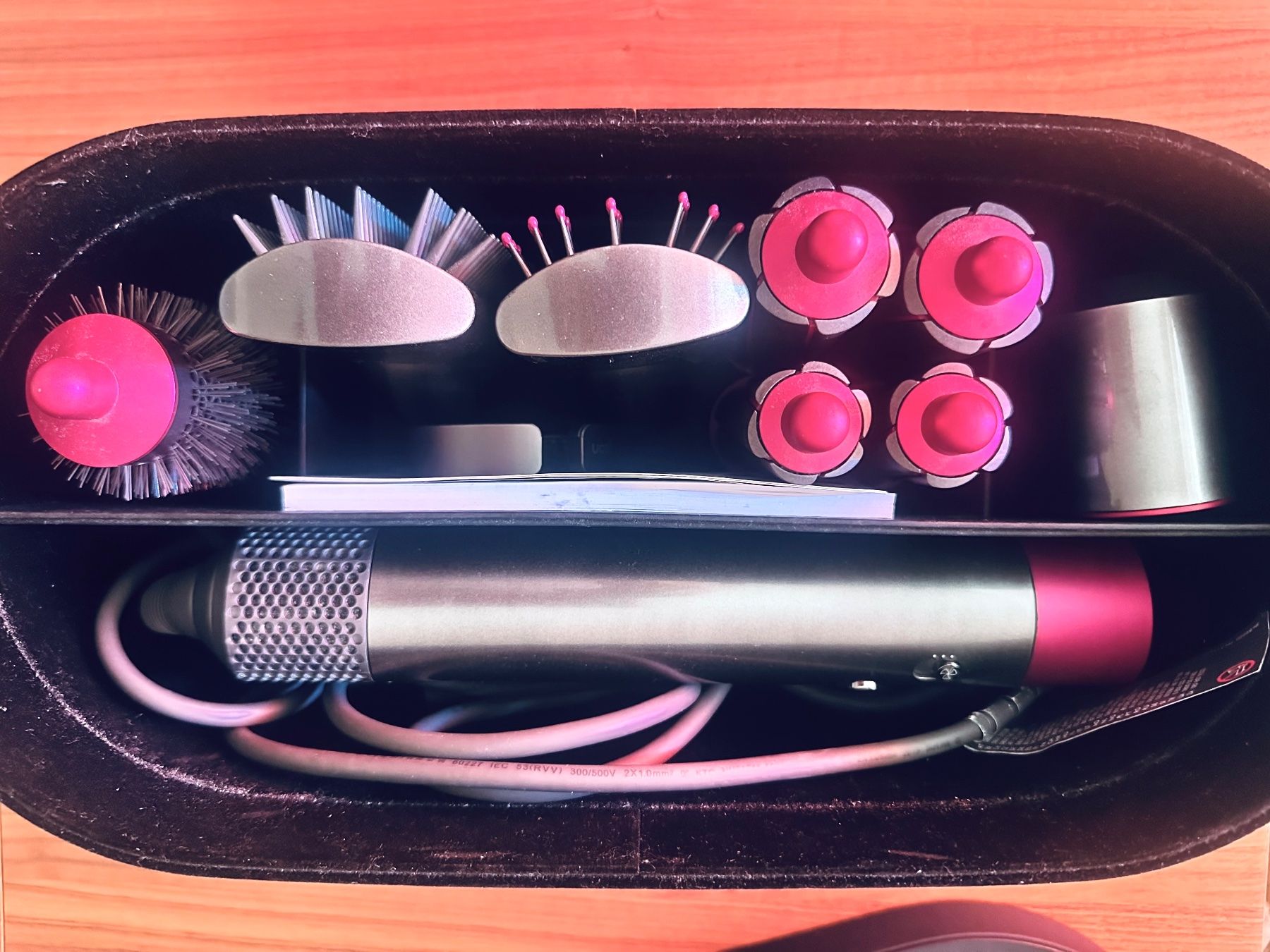 Dyson Föhn: Dyson Airwrap Complete - wie neu – Gebraucht aus Küsnacht ZH von tatjanakoto