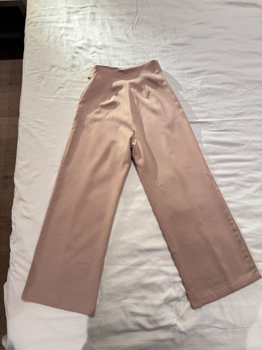 Pantaloni: Klassische Beige Damehose - Gr. 36 – Usato da Feusisberg venduto da royi16 2