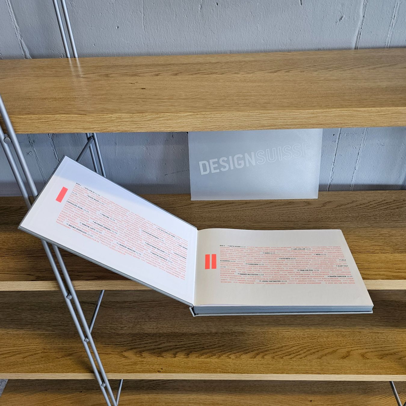 Libri: Design Suisse Buch2005 SRG Buch mit DVD – Usato da Nottwil venduto da Wondewa-Shop 2