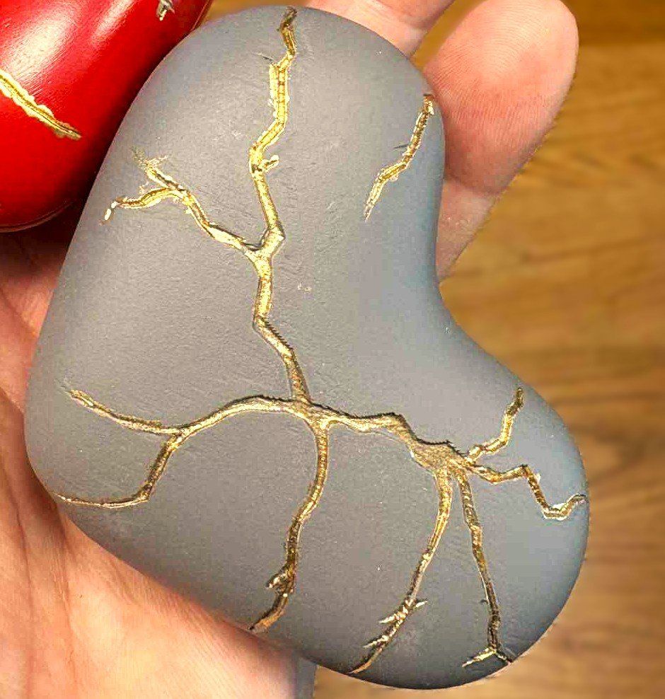 Tutte le decorazioni: Kintsugi-Herz (Grau) – Nuovo e nell'imballaggio originale da Fislisbach venduto da tam_t828