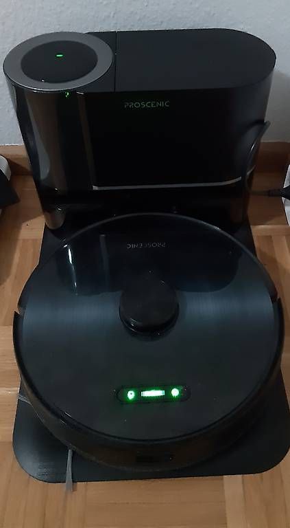 Aspirapolveri & Accessori: Saug und Wischroboter – Usato da Birsfelden venduto da Alepunch 1