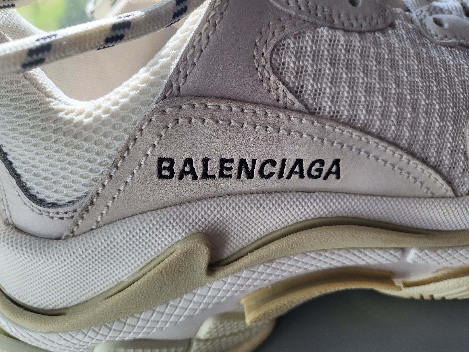 Balenciaga Scarpe da donna: Balenciaga Triple S Weiss Gr. 37 – Usato da Hagendorn venduto da mar_b8zk 6