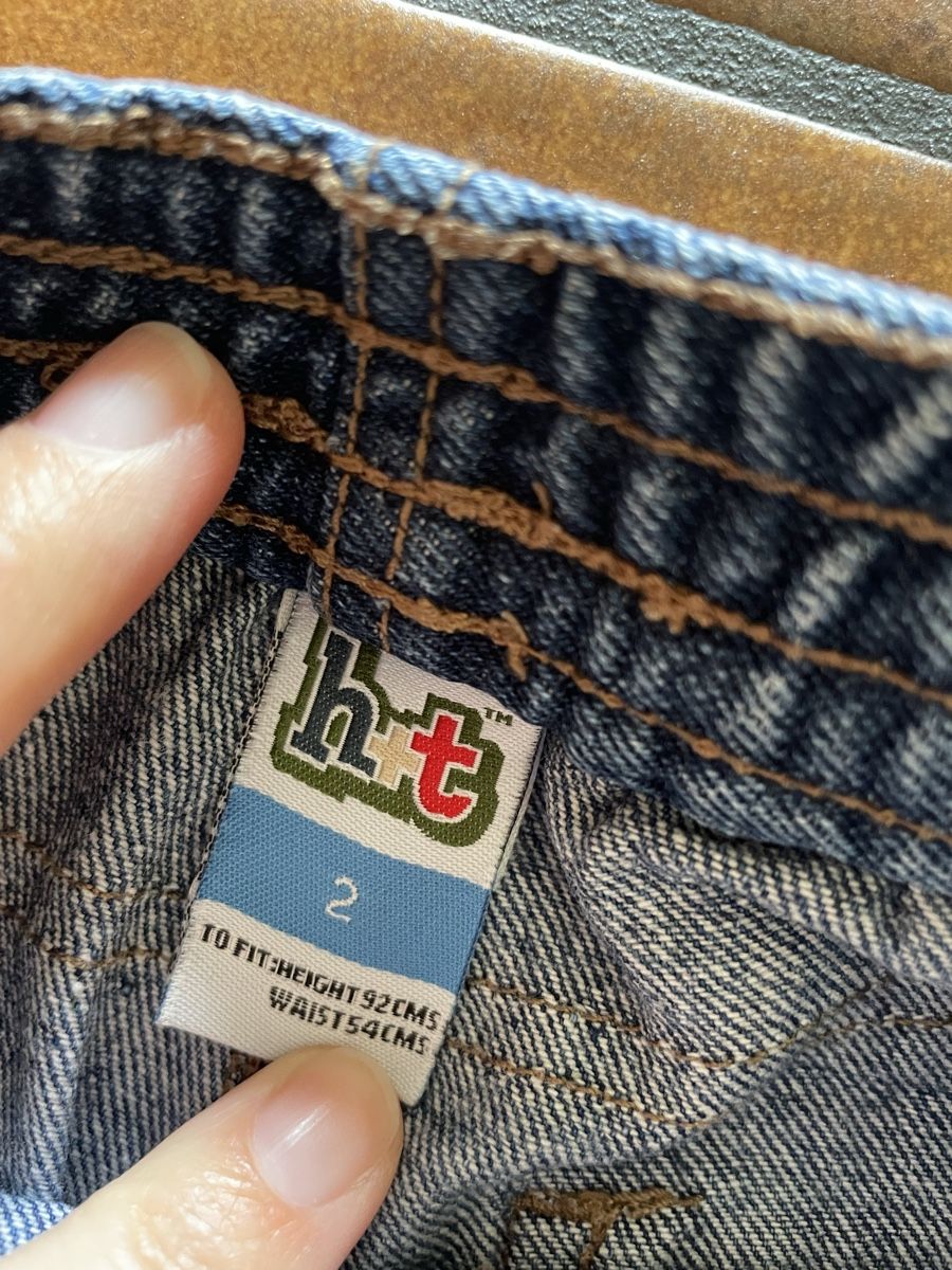 Hosen: Jeans Kinder dunkelblau – Gebraucht aus Zermatt von mar_f9v6 1