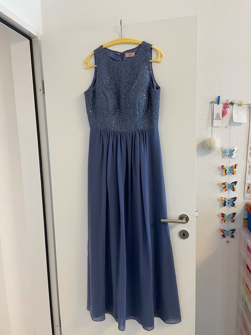 Vestiti: Abend/Ballkleid – Usato da Seuzach venduto da Piitschi 2