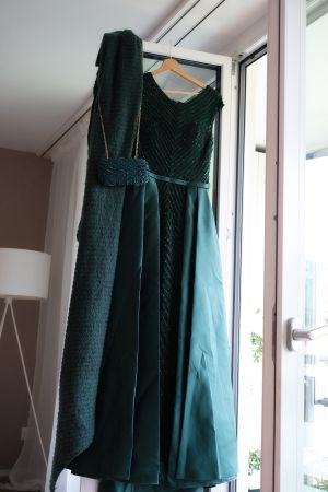Abendkleid mit Clutch & Schal Gr. 38
