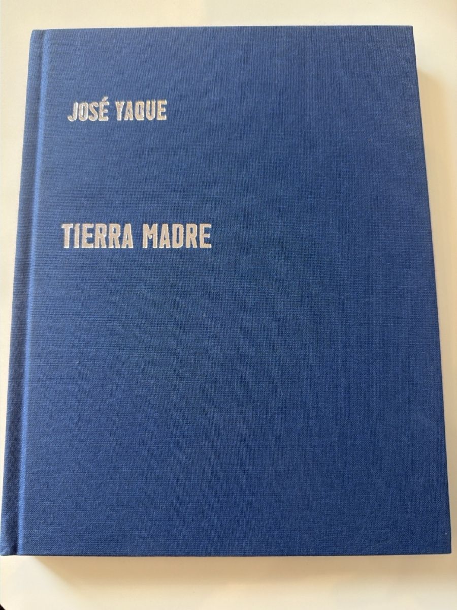 Libri: Tierra Madre  – Usato da Genève venduto da ary_c8tx
