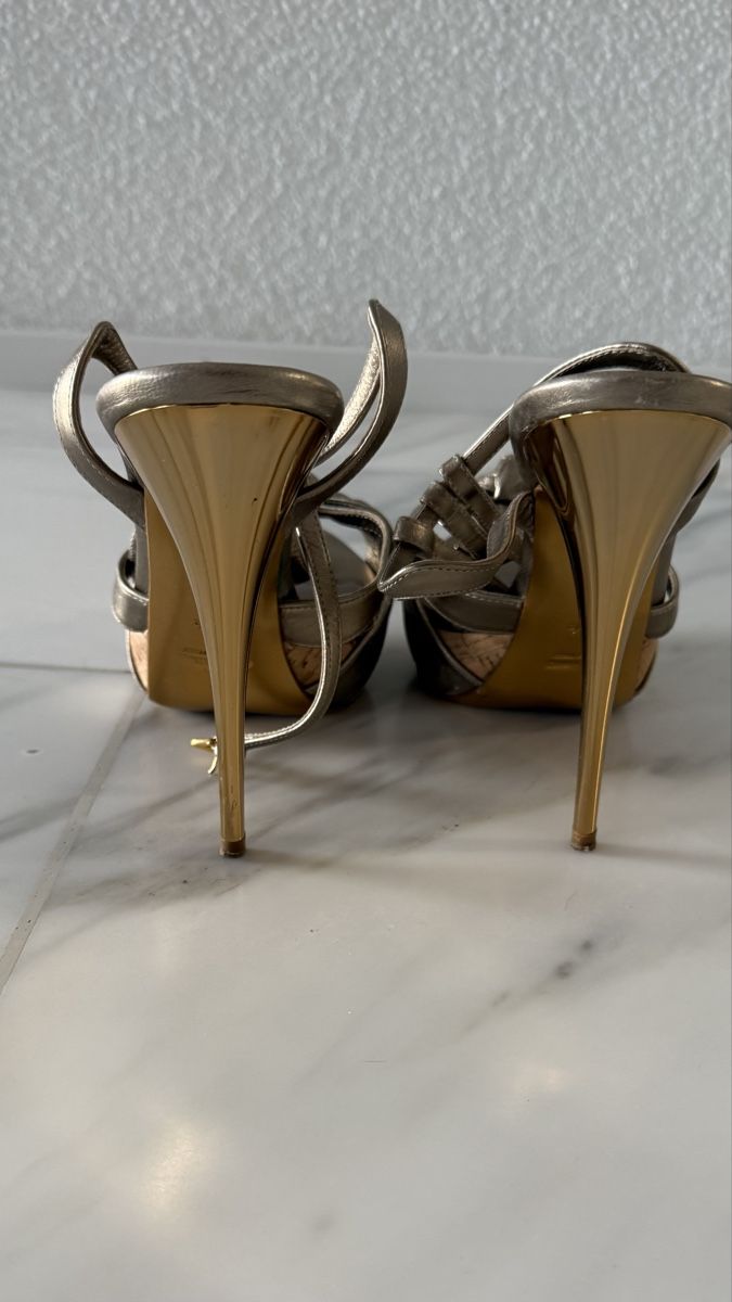 Miu Miu Scarpe da donna: Miu Miu high heels in Bronze, Grösse 39 – Usato da Horw venduto da TripleJay 3