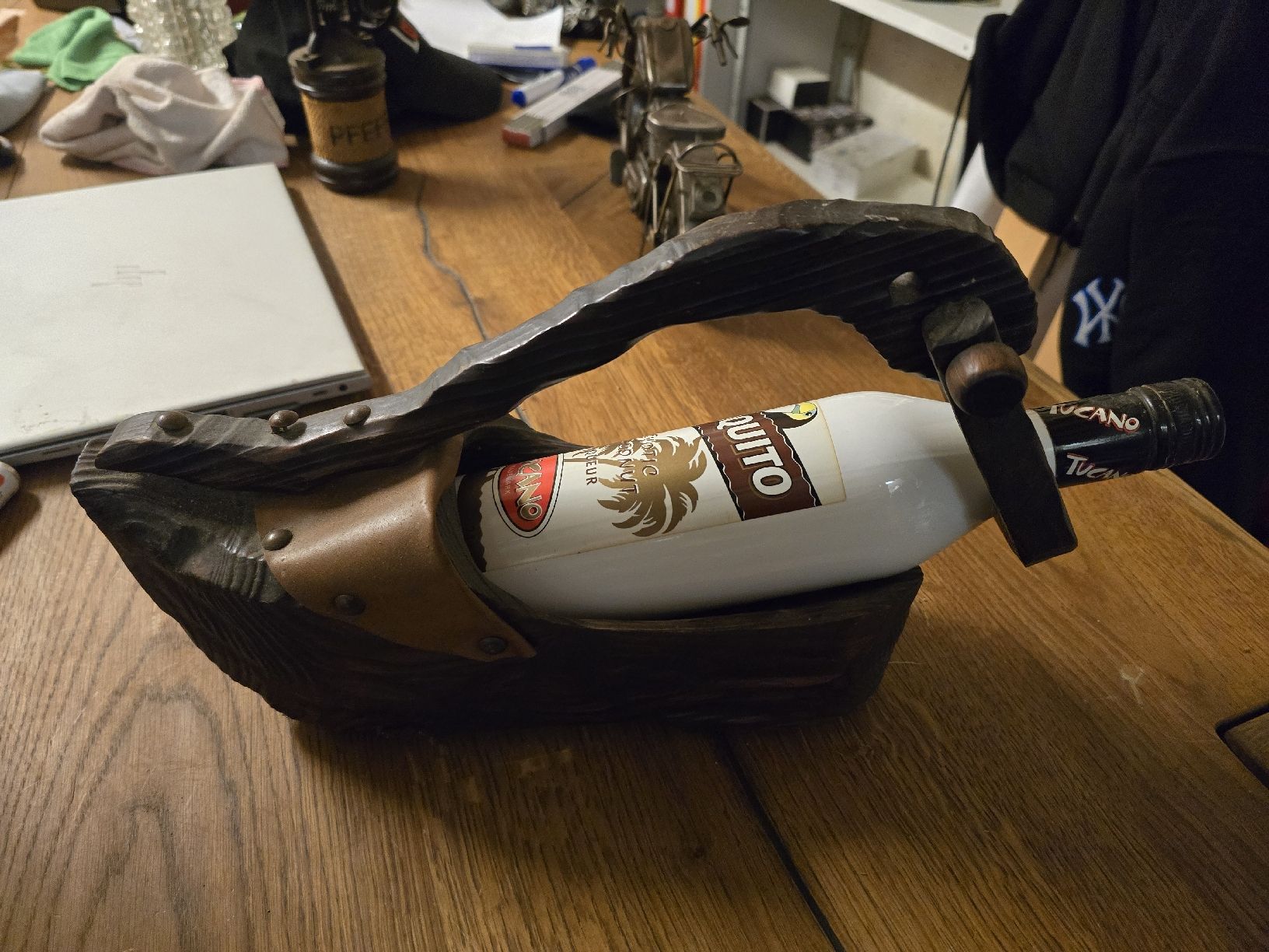 Supporti a parete: Flaschenhalter Holz (D) – Usato da Rorschach venduto da TimelessTrading