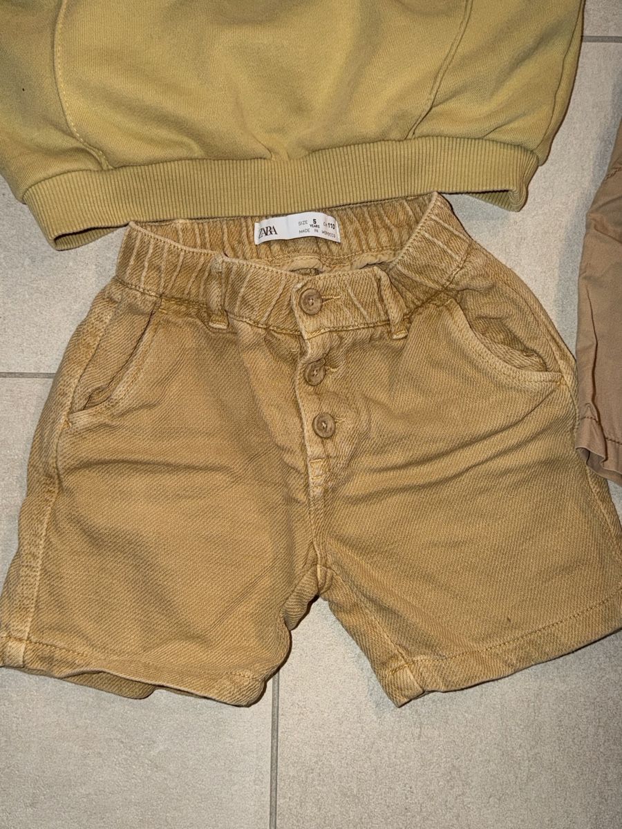 Zara Lotti & Set di vestiti: Kinder Kleider – Usato da Uzwil venduto da sul_svh6 1